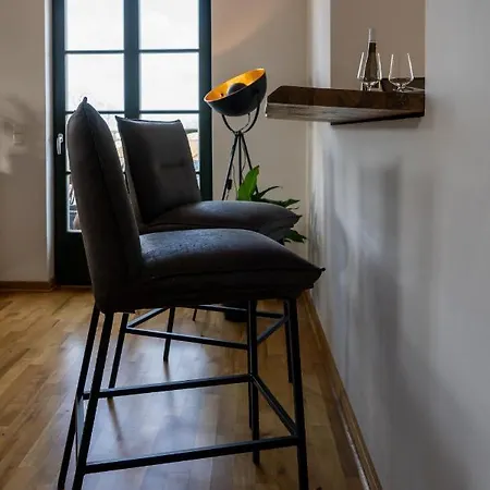 Koenig Residenz Nahe Bmw , Porsche , Dhl Und Messe Apartament *