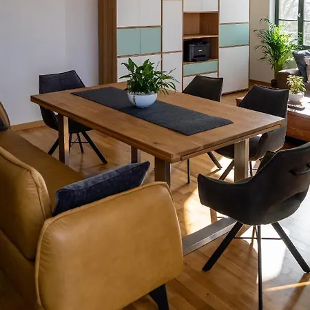 Koenig Residenz Nahe Bmw , Porsche , Dhl Und Messe Apartament