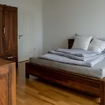 Apartmán Koenig Residenz Nahe Bmw , Porsche , Dhl Und Messe *