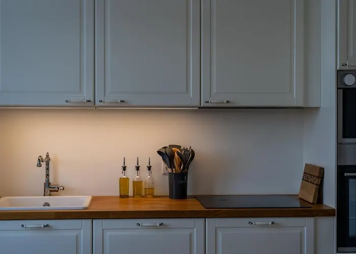 Koenig Residenz Nahe Bmw , Porsche , Dhl Und Messe アパート *