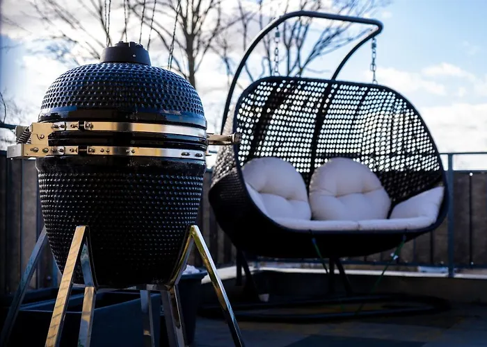 Koenig Residenz Nahe Bmw , Porsche , Dhl Und Messe アパート