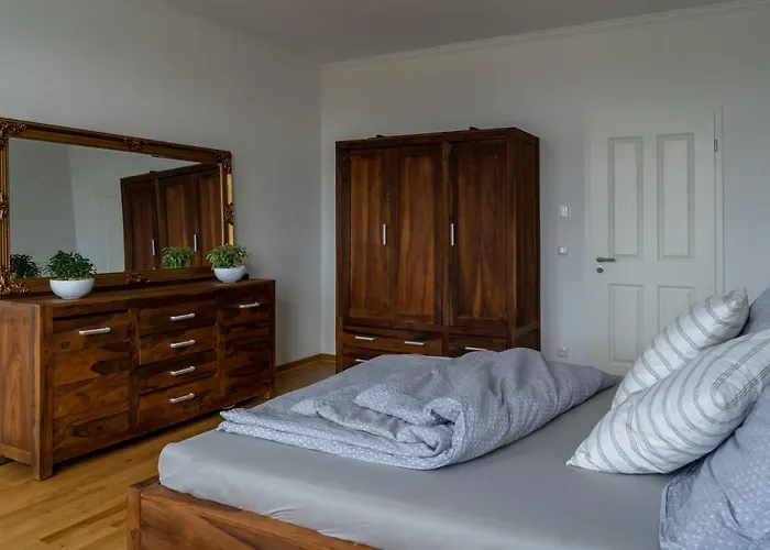 Koenig Residenz Nahe Bmw , Porsche , Dhl Und Messe アパート *